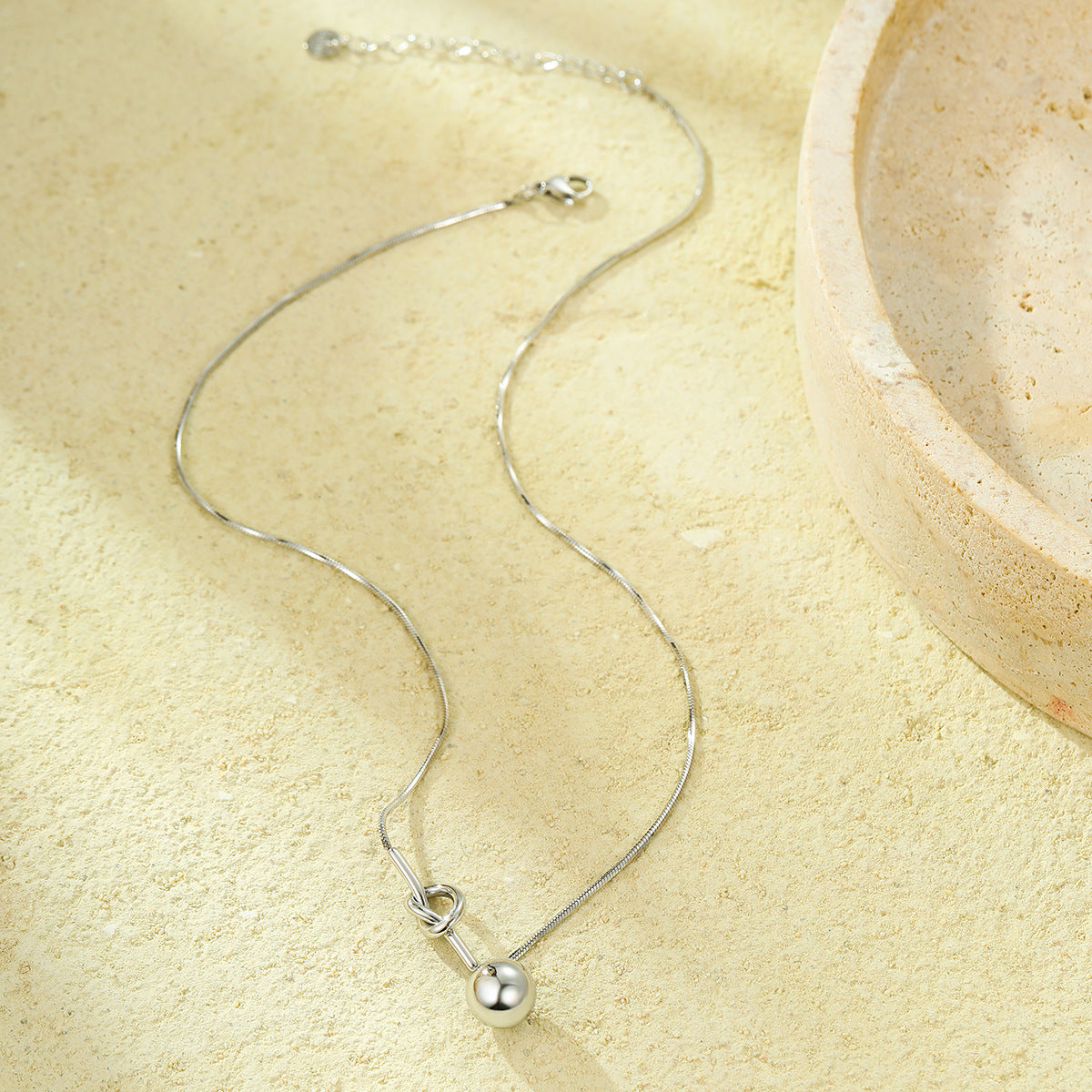 Ins Wind Cross-border Bends And Hitches Winding Ball Pendant